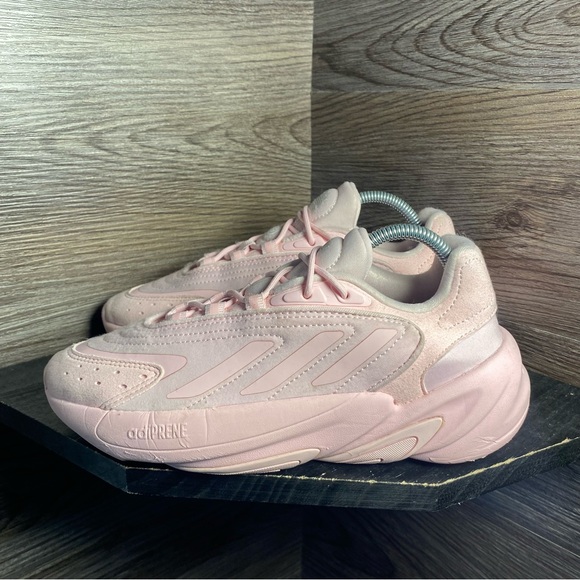 Adidas ozelia pink sneakers - Picture 3 of 7